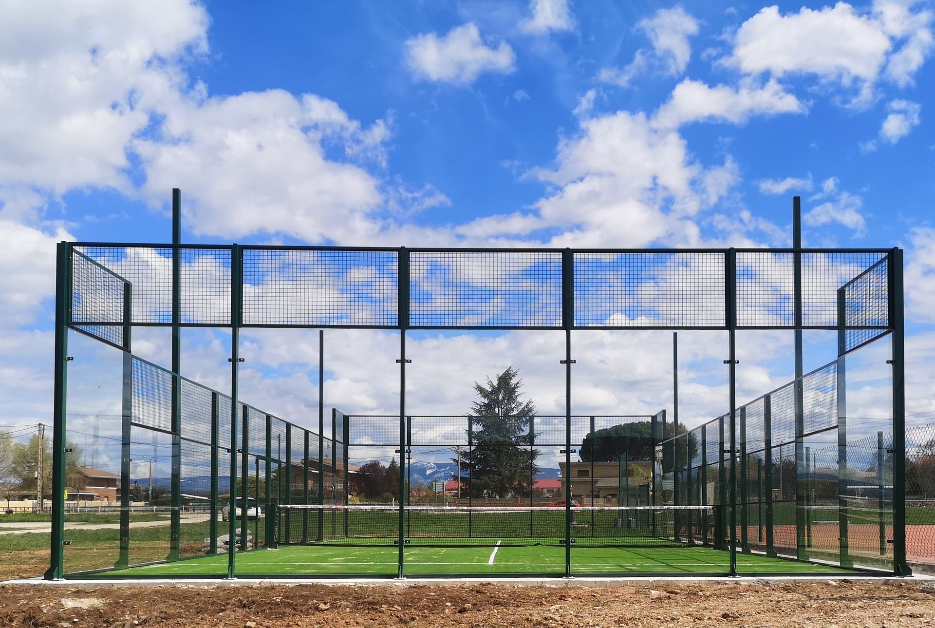 NUEVA INSTALACIÓN DEPORTIVA EN BARBADILLO DEL MERCADO. 